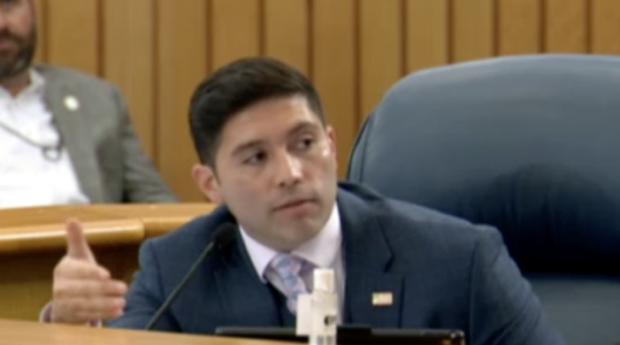 Miami-Dade Commissioner Roberto Gonzalez event blurs church-state line