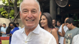 Anchor vs. anchor: Eliott Rodriguez wins primary, takes on María Elvira
